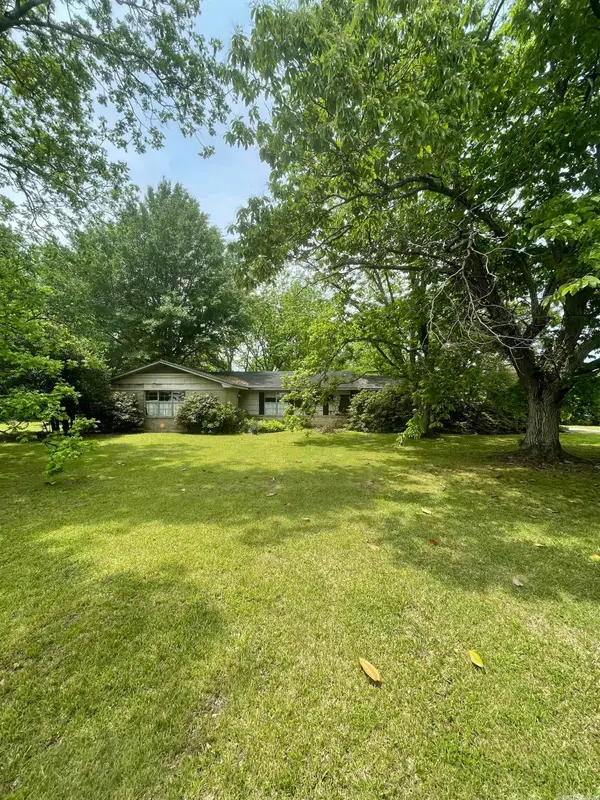 Address Withheld By Seller, McGehee, AR 71654