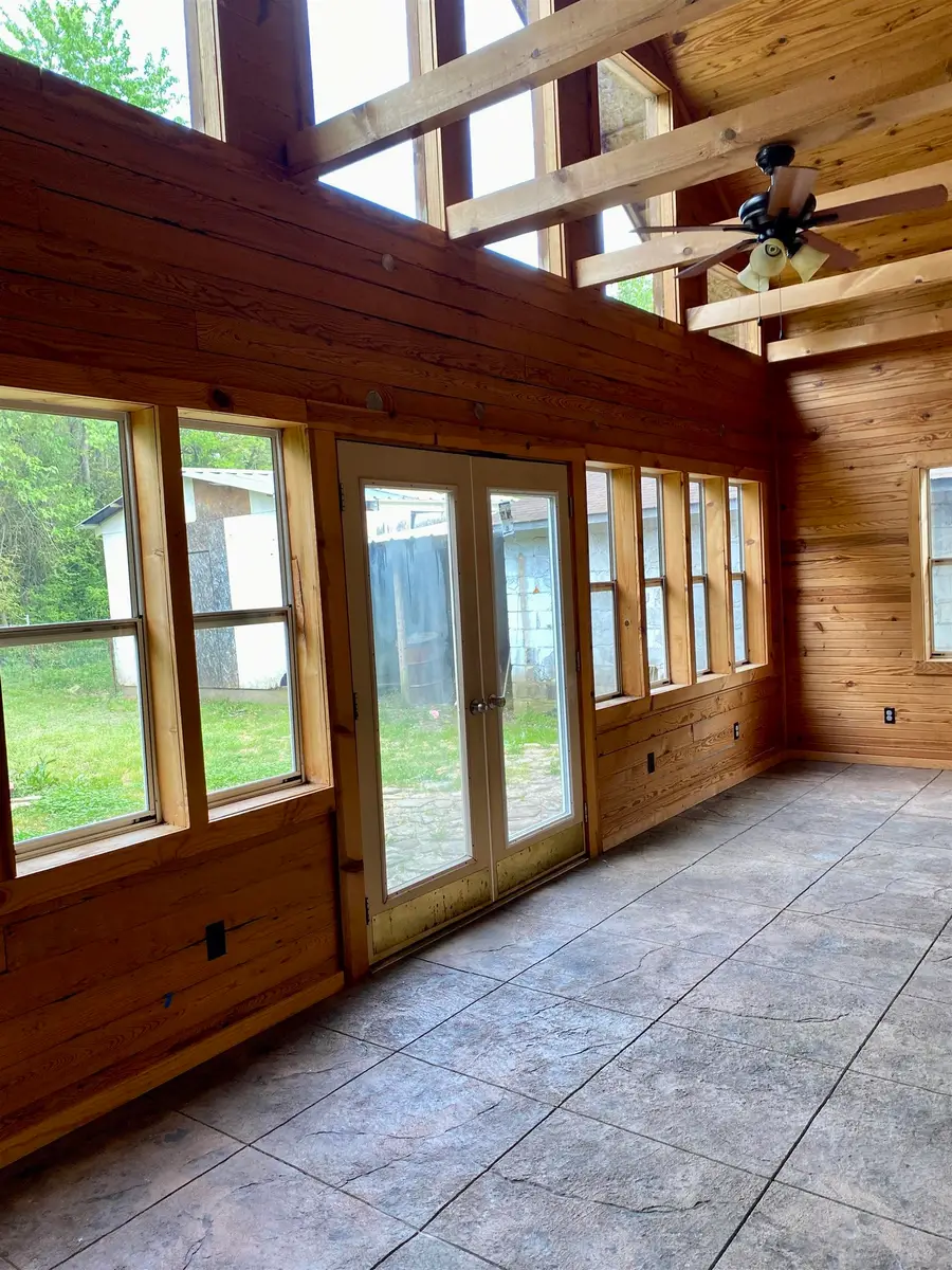 1202 N College Ave, Clarksville, AR 72830 - Image #3