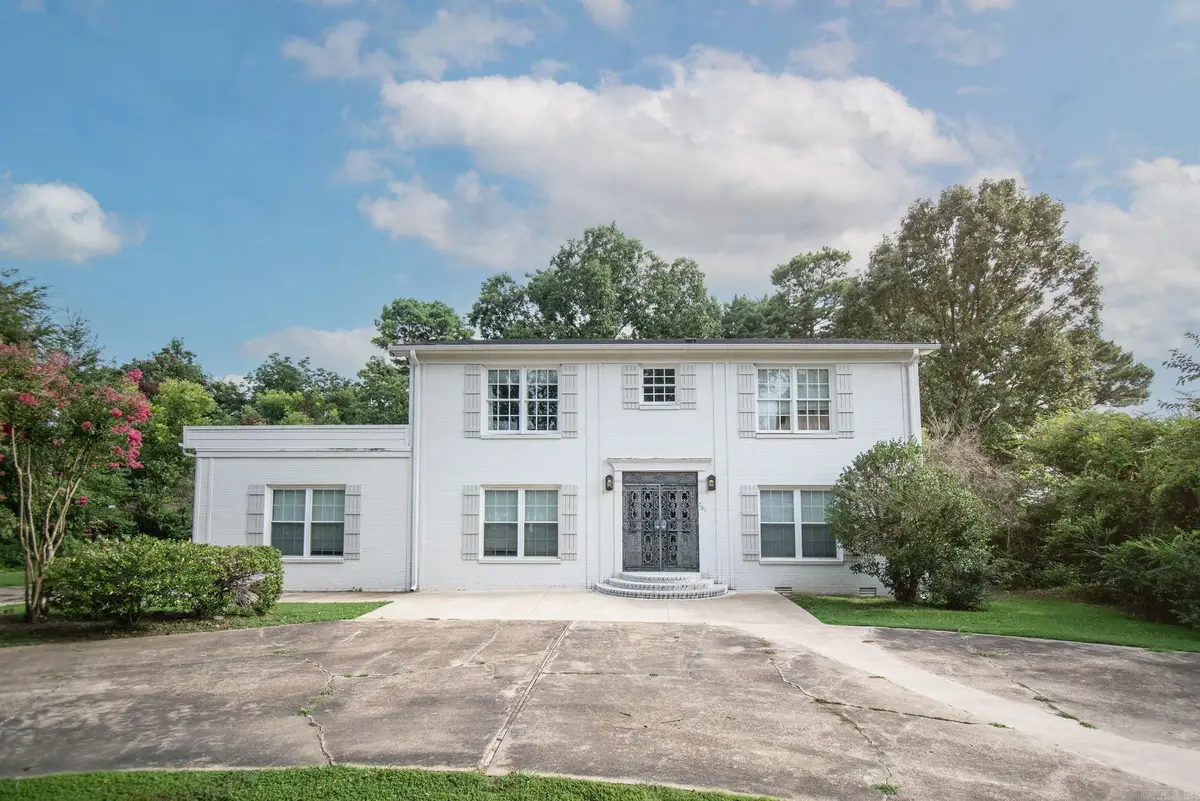 701 W. Nettleton Avenue, Jonesboro, AR 72401 - #1