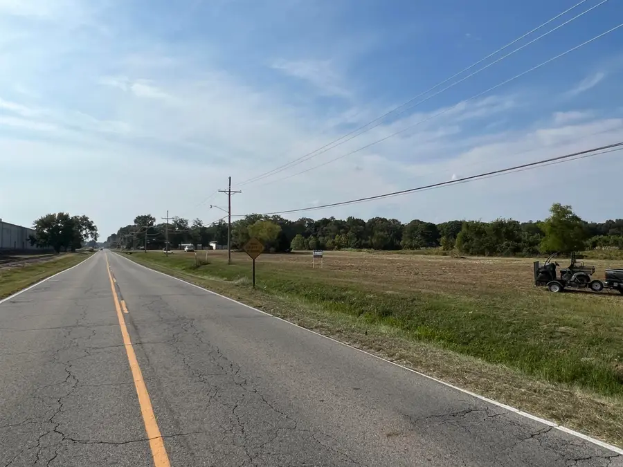 000 E Park Avenue, Searcy, AR 72143 - Image #3