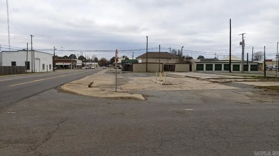 221 E Fordyce St, England, AR 72046 - Image #3