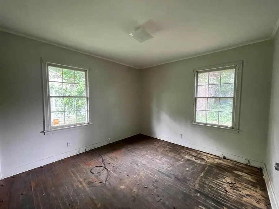 717 Laughrun Dr, Forrest City, AR 72335 - Image #2