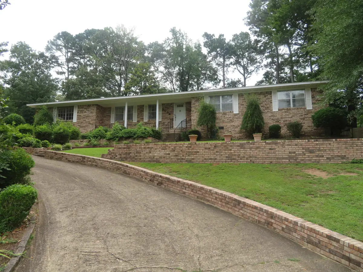 2084 Elaine Circle, Arkadelphia, AR 71923 - Image #1