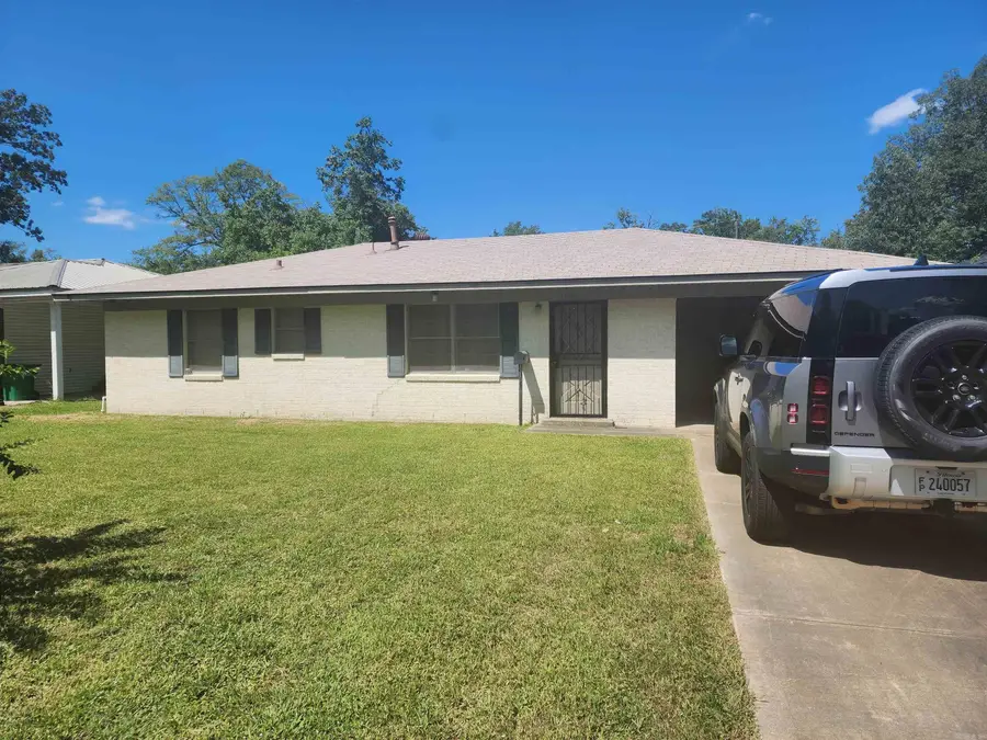 1807 W 32nd Ave, Pine Bluff, AR 71603 - Image #2