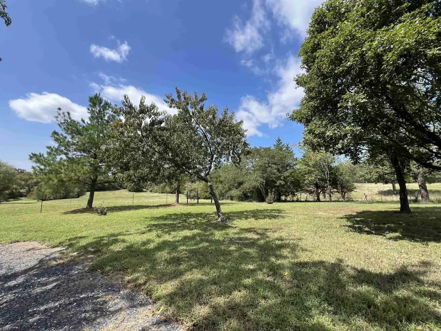 610 Polk Road 35, Cove Township, AR 71937 - Image #3