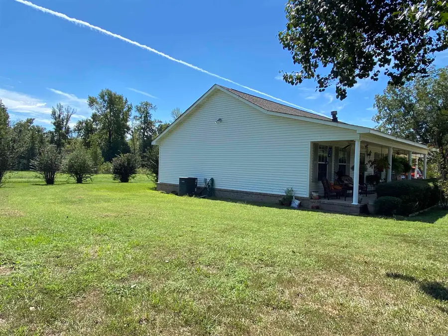 1805 Hwy 27 N, Nashville, AR 71852 - #2