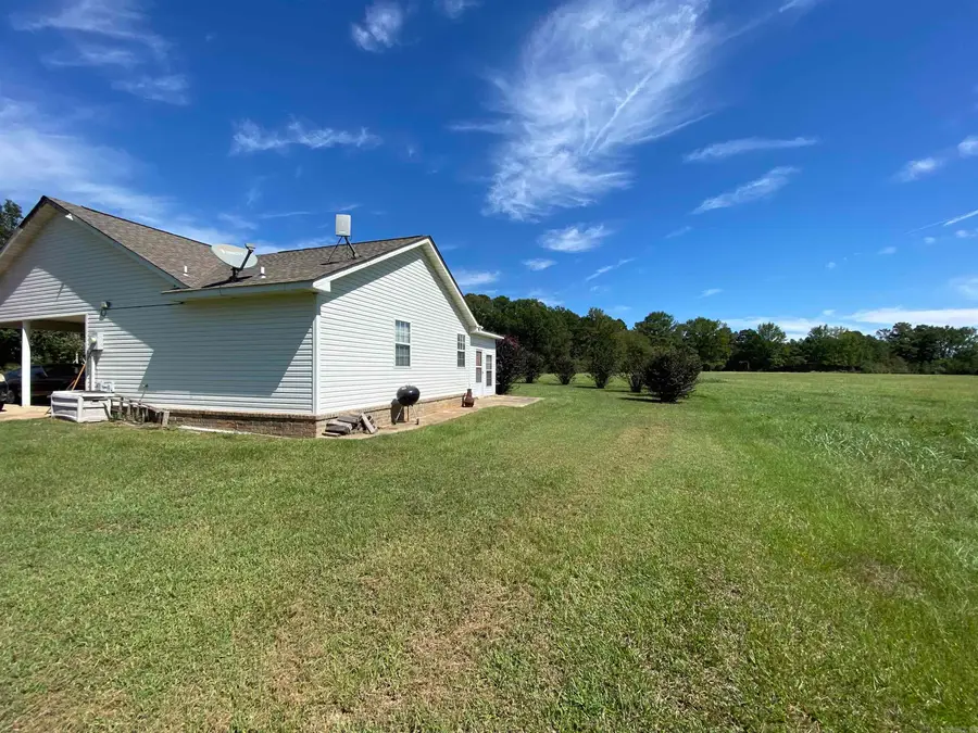 1805 Hwy 27 N, Nashville, AR 71852 - #3