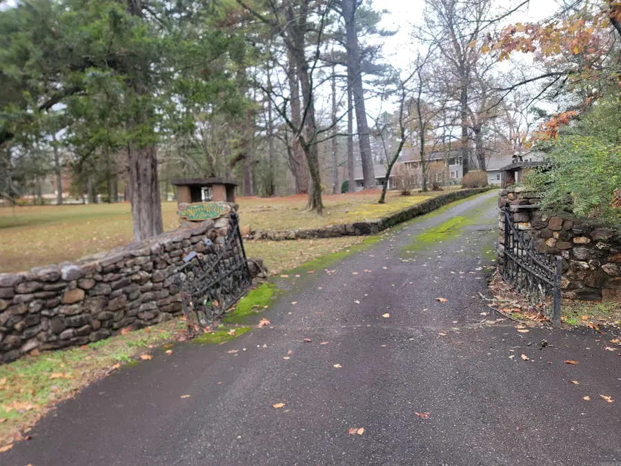 143 Fox Pass Cutoff Highway, Hot Springs, AR 71901 - Image #3