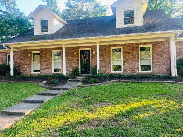 226 Hawthorne, Monticello, AR 71655