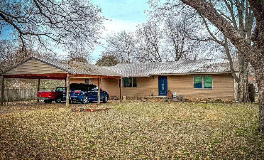 707 E Main Street, Paris, AR 72855 - Image #2