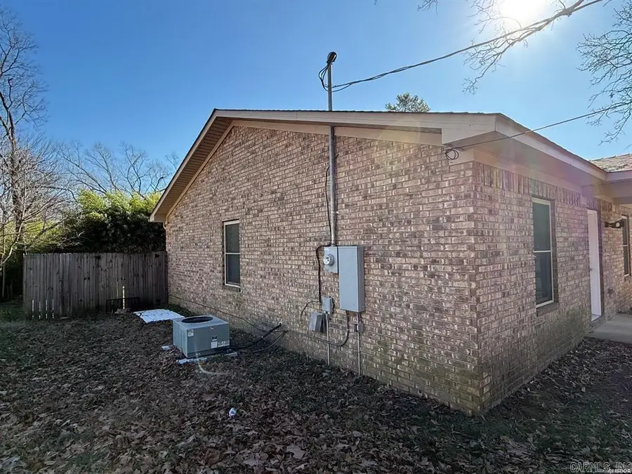 212 Jeffries Street, Hot Springs, AR 71913 - #3