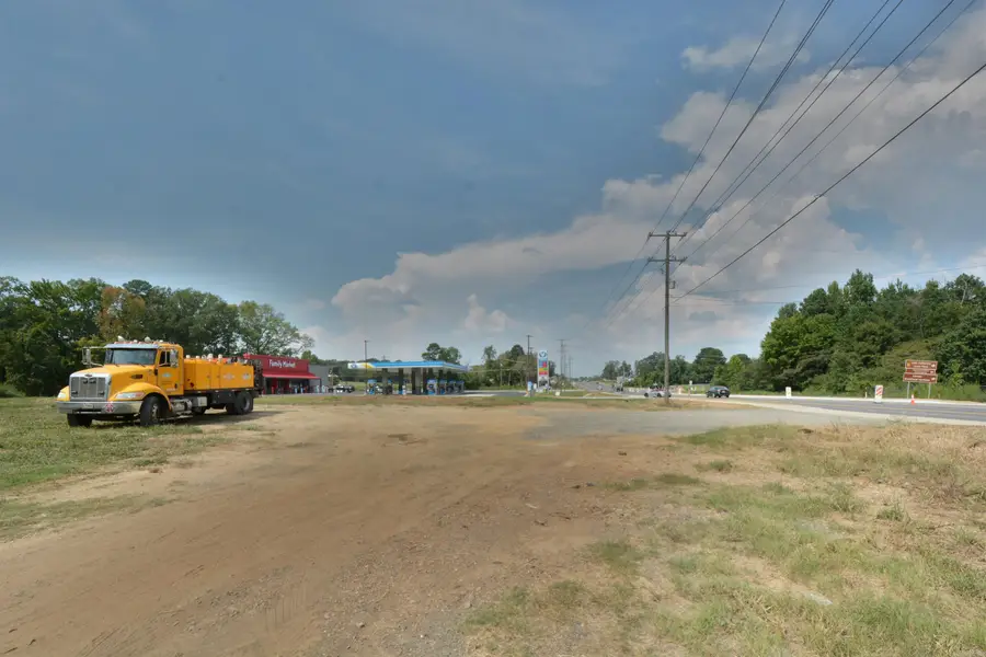 6040 Central Avenue, Hot Springs, AR 71913 - #2