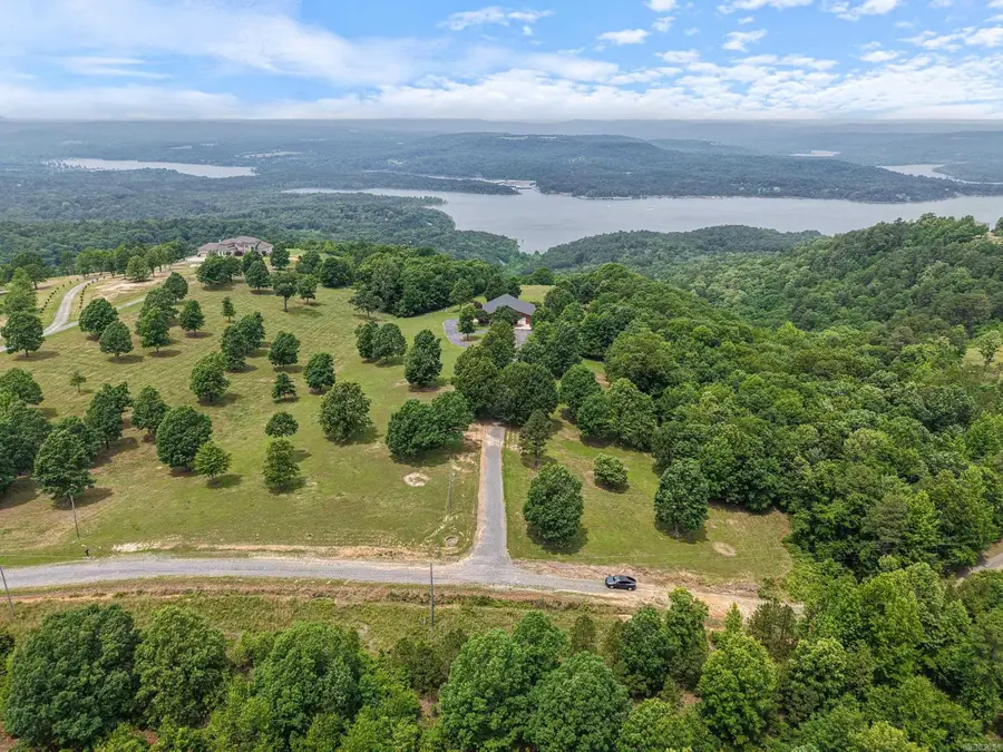 334 Hunter Ridge Road, Bee Branch, AR 72013 - Image #2