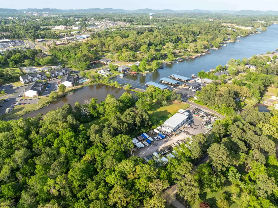 280 Lakeland Drive, Hot Springs, AR 71913 - #3