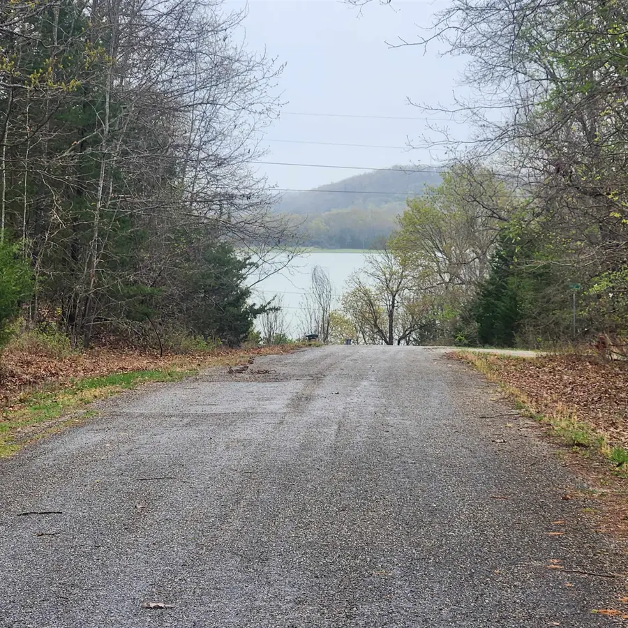 2503 Crescent Drive, Horseshoe Bend, AR 72512 - Image #3