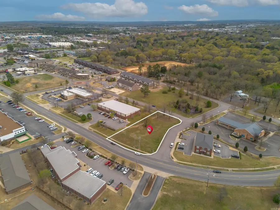 2450 Village Court Drive, Conway, AR 72032 - Image #3