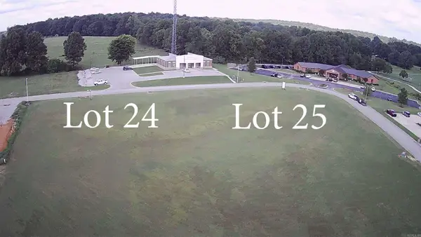 24 Southpointe Drive, Paragould, AR 72450