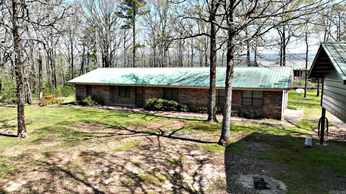 120 Paw Lane, Mena, AR 71953 - Image #1