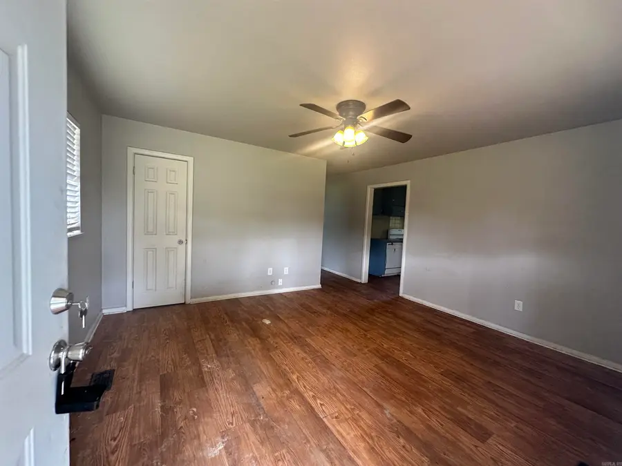 907 E 9th, Russellville, AR 72801 - Image #3
