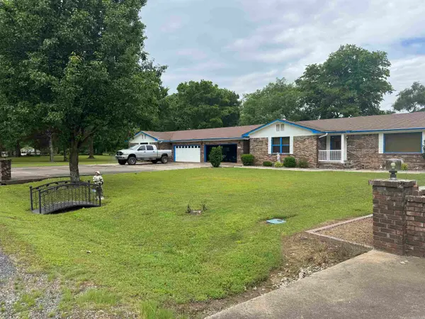 175 County Road 2733, London, AR 72847