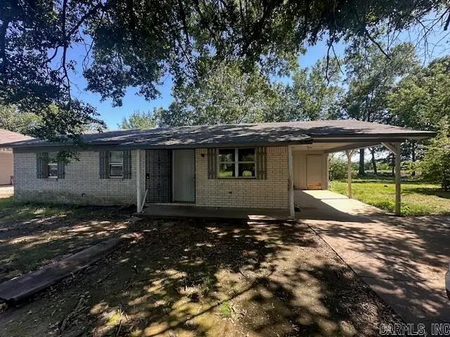 301 Teresa Ln, Lonoke, AR 72086 - Image #1