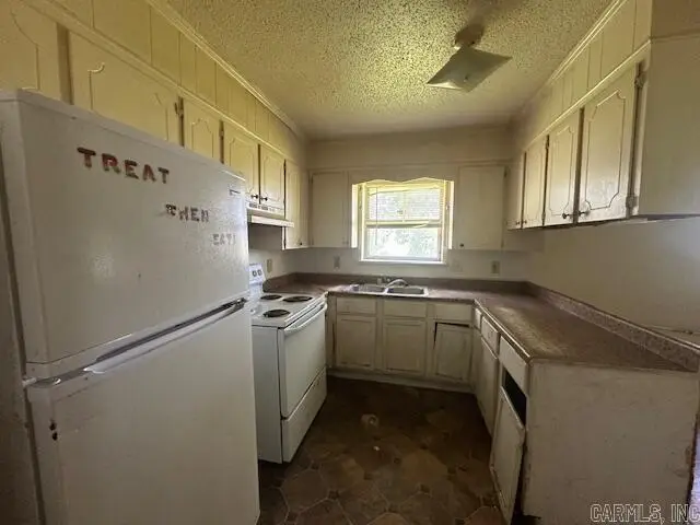 301 Teresa Ln, Lonoke, AR 72086 - Image #3