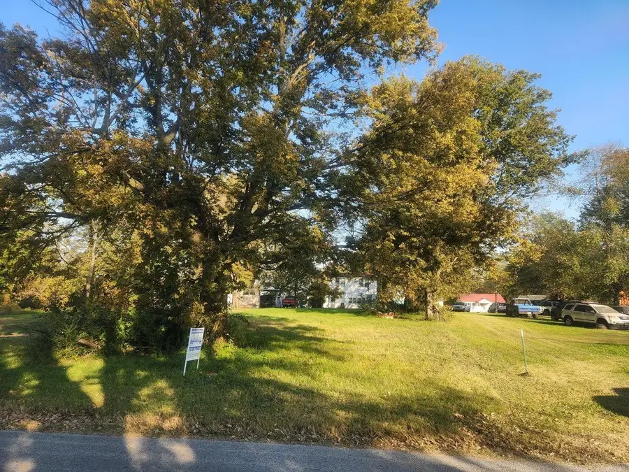 203 Alice Court, Newport, AR 72112 - Image #3