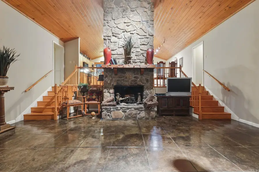 16501 Burlingame Road, Little Rock, AR 72223 - Image #2