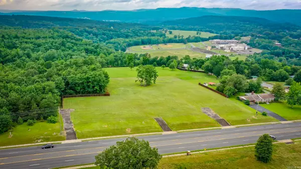 1174 Highway 65 S, Clinton, AR 72031