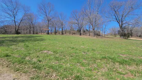 000 Fox Chase, Flippin, AR 72634