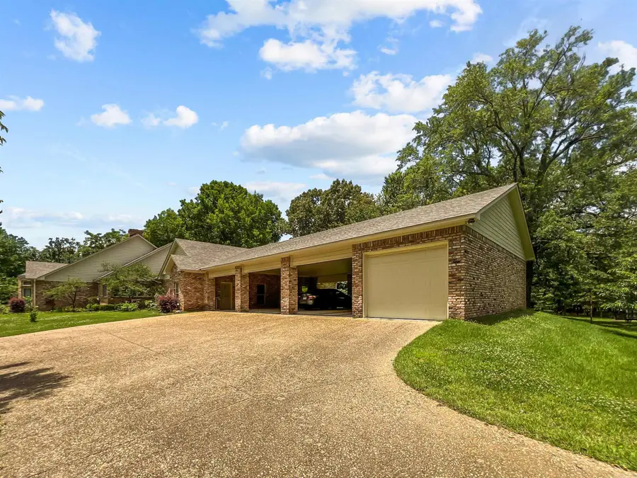 118 W Hoskins, New Boston, AR 75570 - Image #2