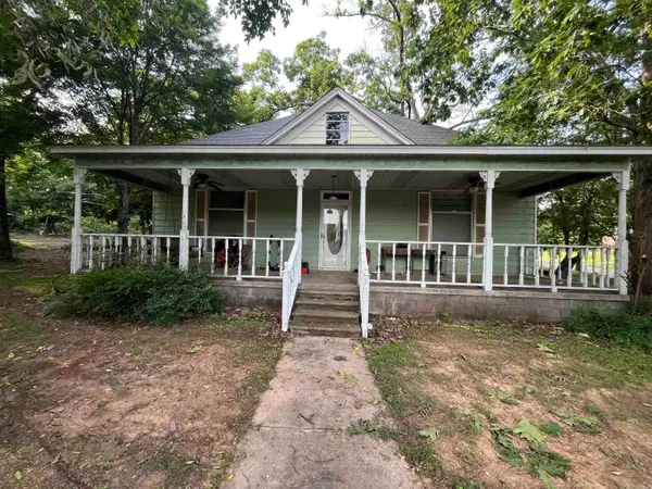 302 W Church St, Plumerville, AR 72127