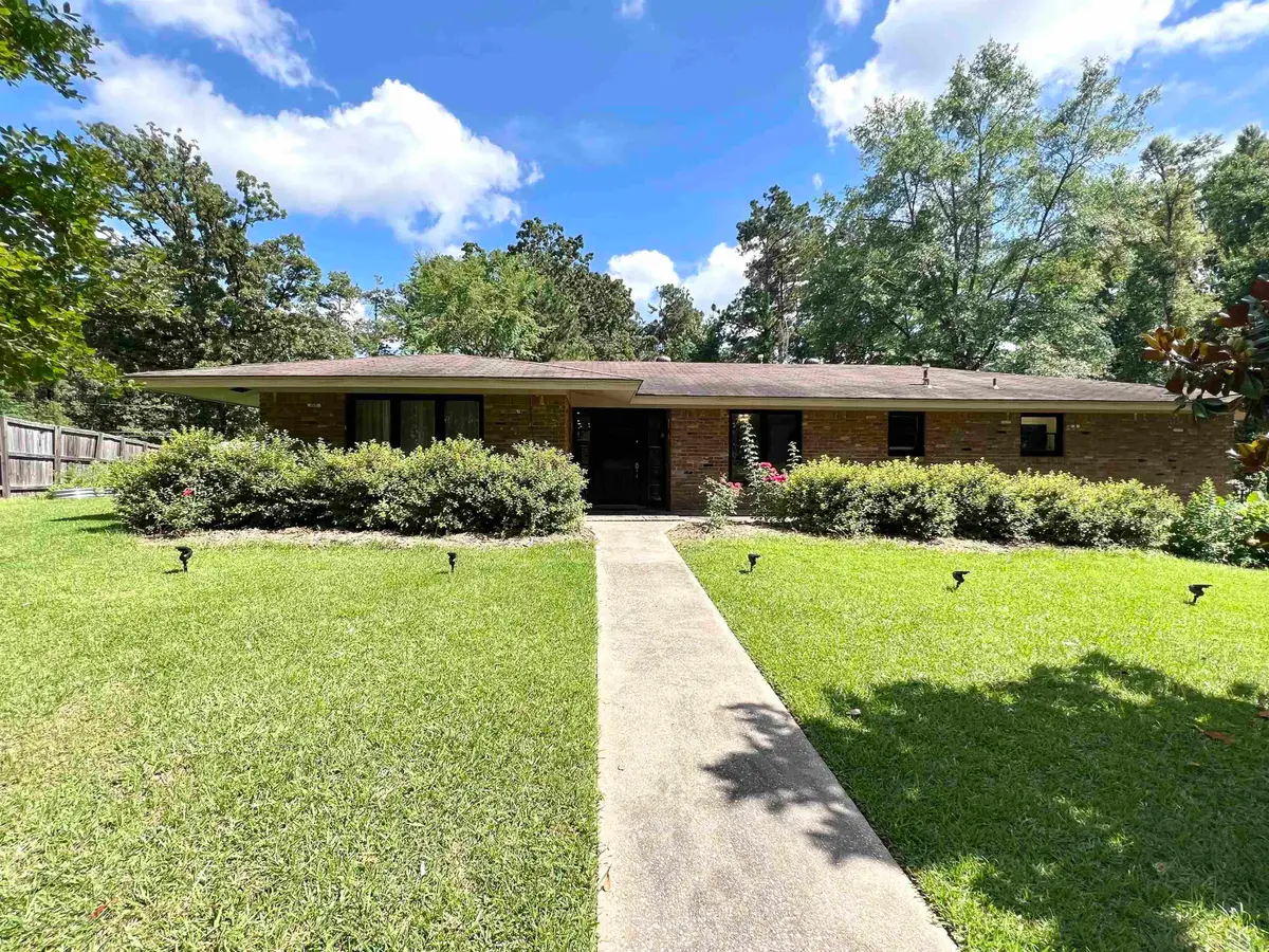 114 Mark Circle, Monticello, AR 71655 - #1