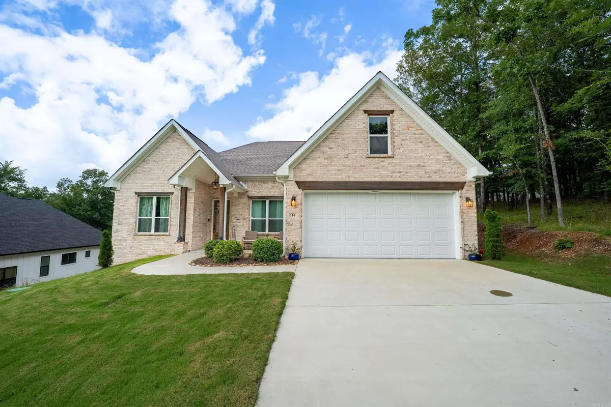 114 Cherry Hill Drive, Hot Springs National Park, AR 71913 - Image #1