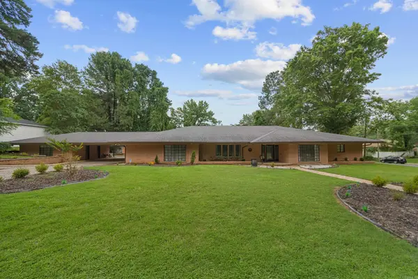 911 Prospect Avenue, Hot Springs, AR 71901