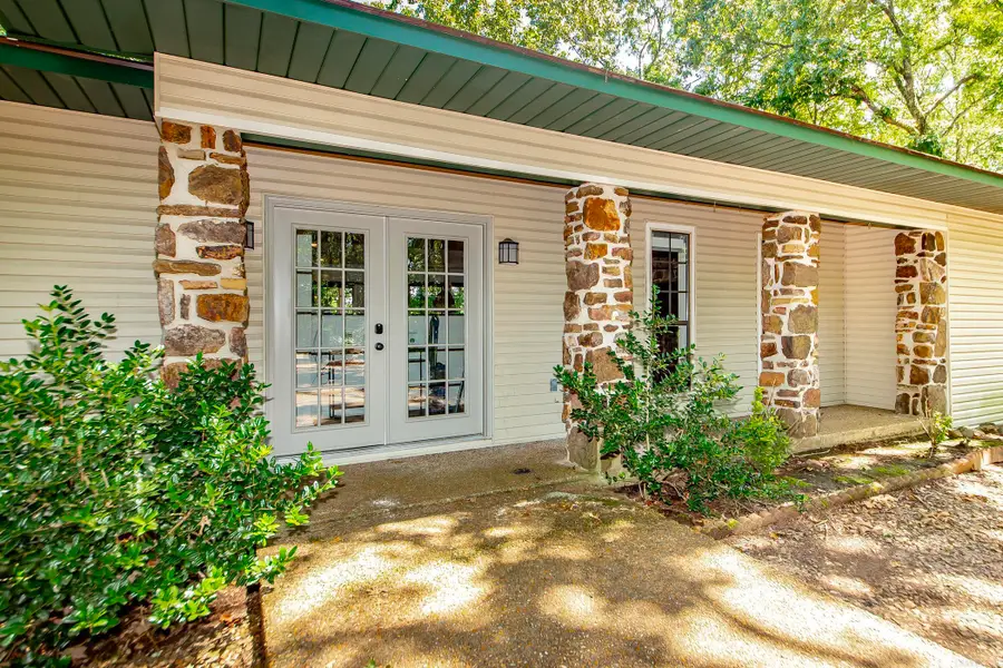 107 Homestead Court, Fairfield Bay, AR 72088 - Image #2