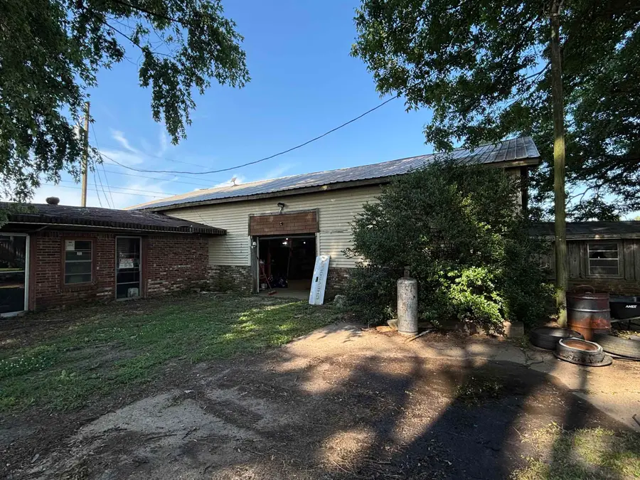 1702 S Ruddle Rd, Blytheville, AR 72315 - Image #3