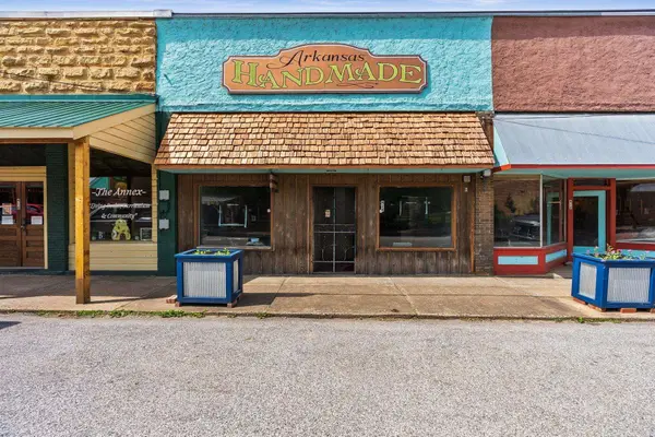 414 Main Street, Leslie, AR 72645