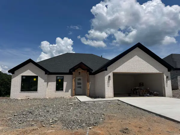 105 Dylan, Benton, AR 72015