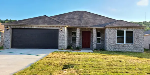 Address Withheld By Seller, Conway, AR 72032