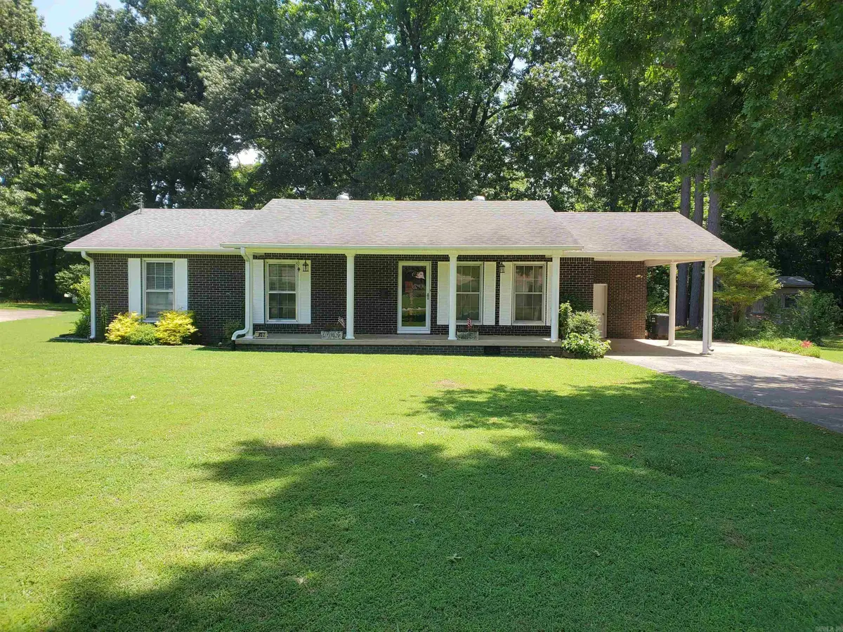937 Homecrest Drive, Piggott, AR 72454 - Image #1