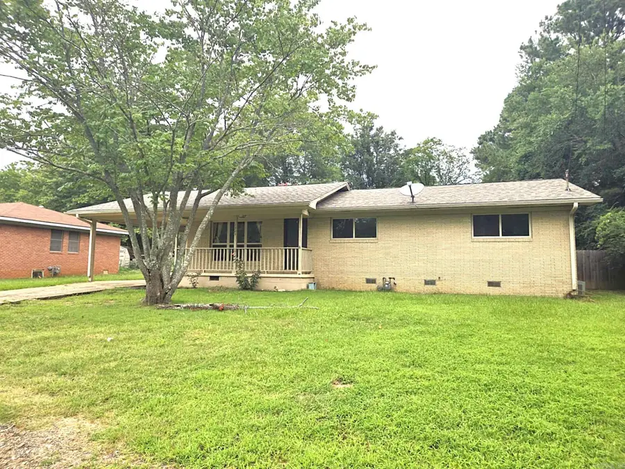 1209 Cole Ave, Mena, AR 71953 - Image #3