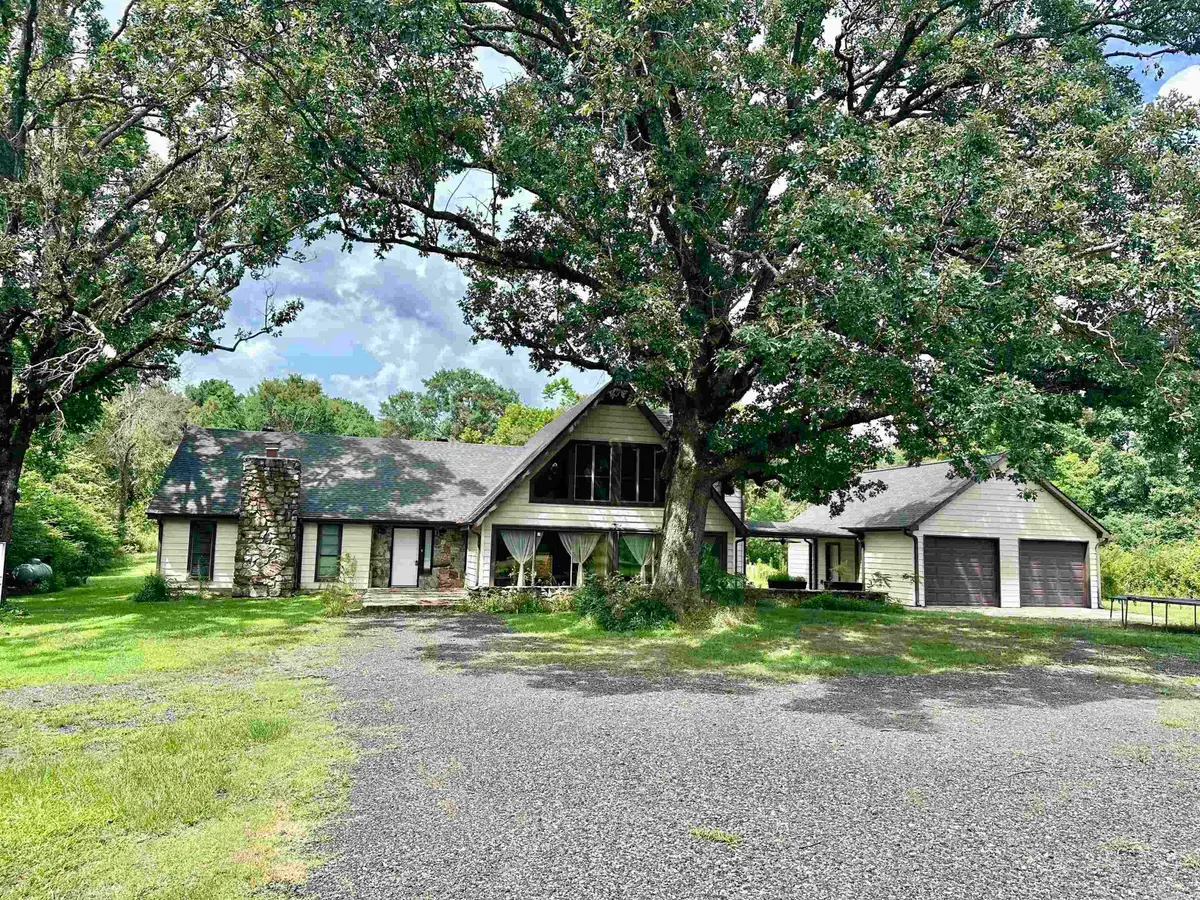 4042 Hwy 8 West, Mena, AR 71953 - Image #1