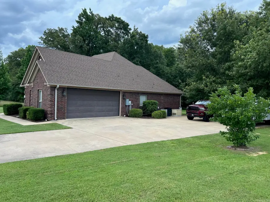8 Lael Cove, Greenbrier, AR 72058 - Image #2