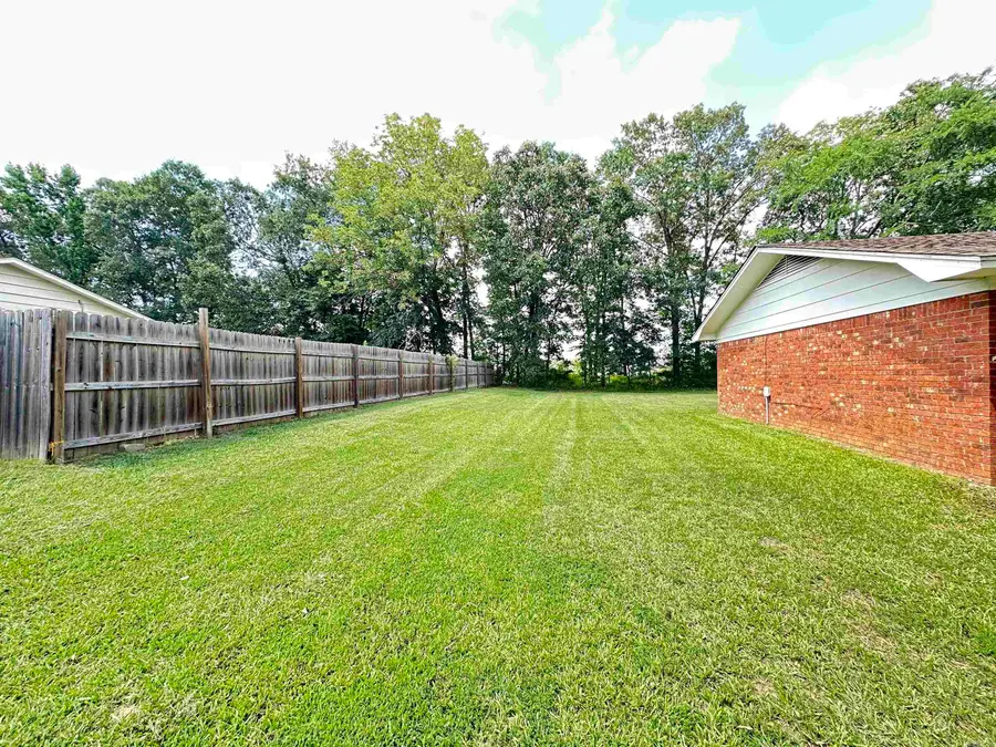 6 Louise Ln, Greenbrier, AR 72058 - Image #2