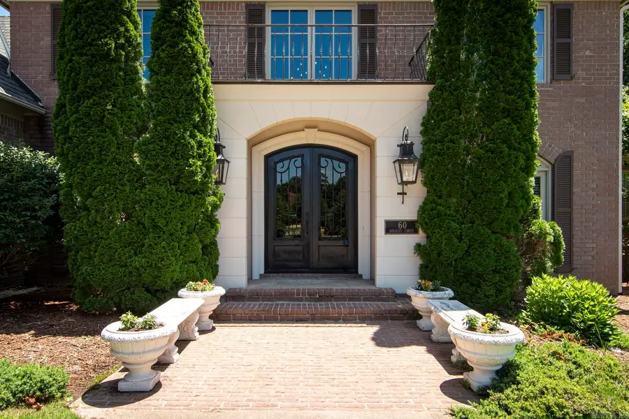 60 Sologne Cir, Little Rock, AR 72223 - Image #2