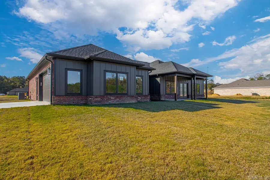 1049 Duke Drive, Bauxite, AR 72011 - Image #3