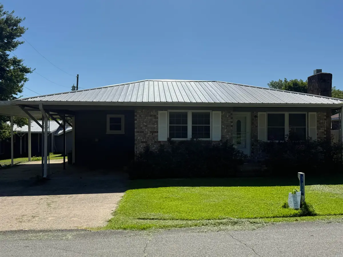 271 Poplar, Clinton, AR 72031 - Image #1
