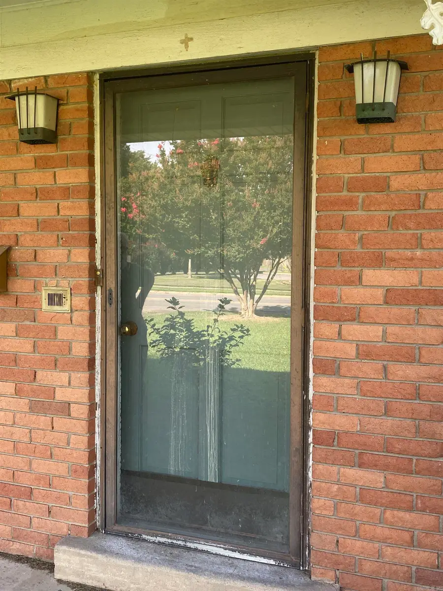 Address Withheld By Seller, Conway, AR 72034 - Image #3