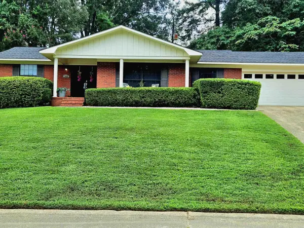 1605 West Cedar, El Dorado, AR 71730